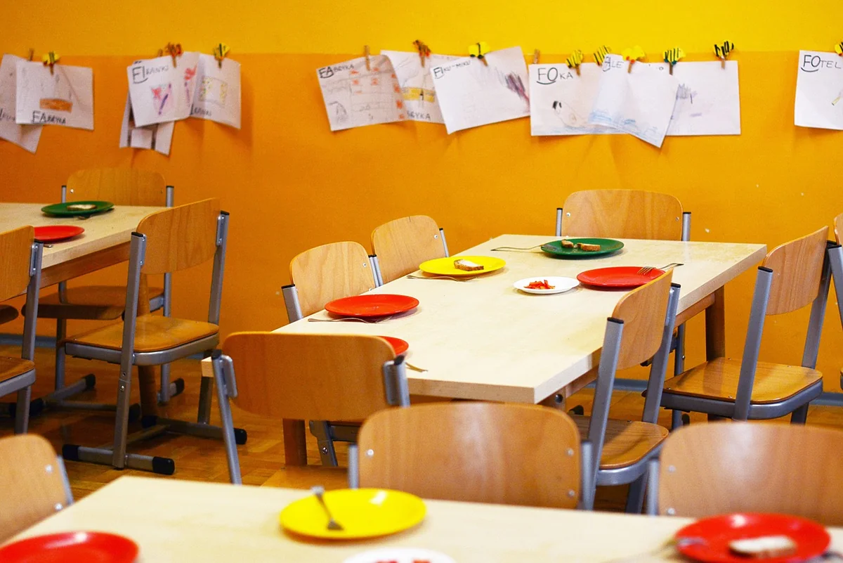 Repas de famille original : gérer les enfants difficiles sans se transformer en restaurant