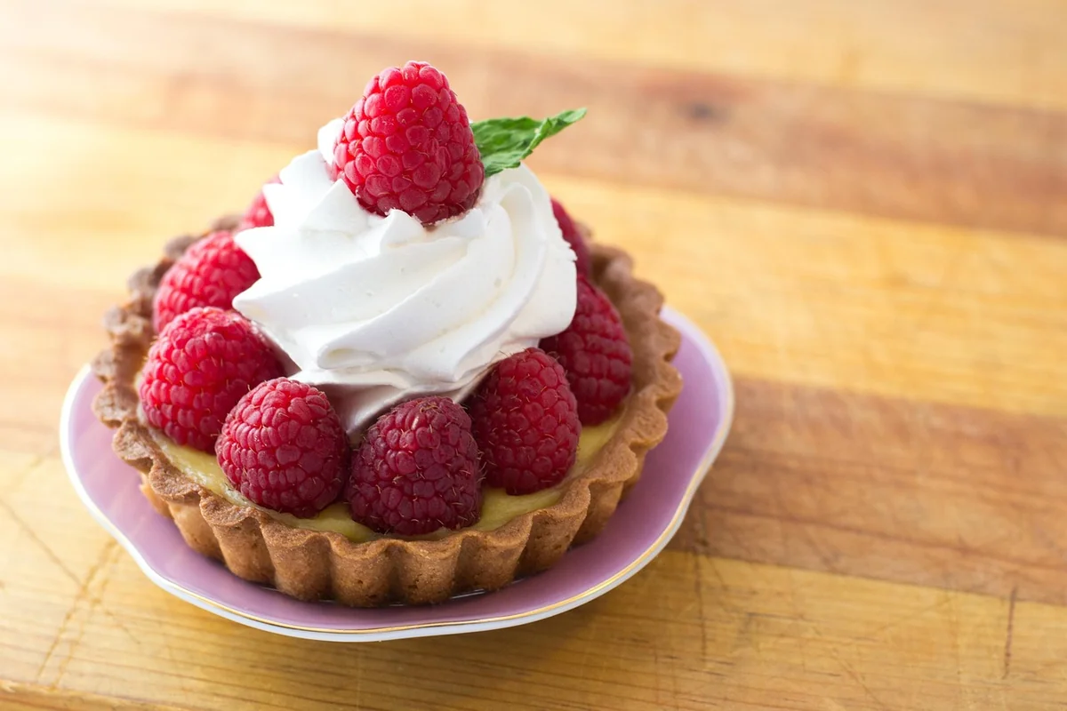 Adapter la cuisson et le sucre selon le fruit